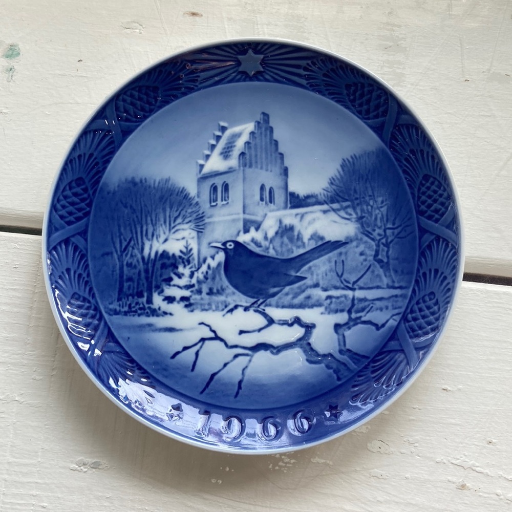 Vintage Royal Copenhagen 1966 Christmas Plate | Blackbird